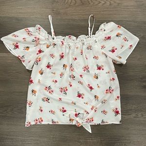 Hippie rise floral top